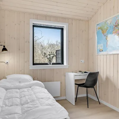 Дом отдыха Lovely In With Wifi Frederiksvaerk