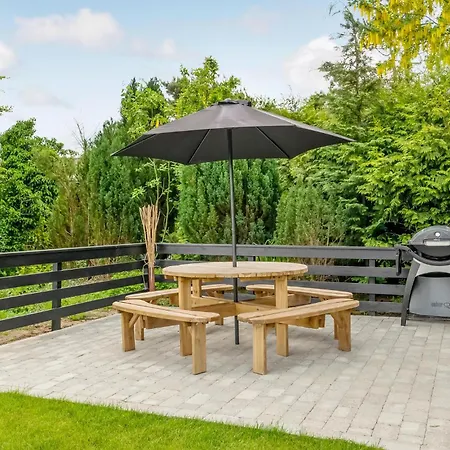 Lovely In With Wifi Сasa de vacaciones